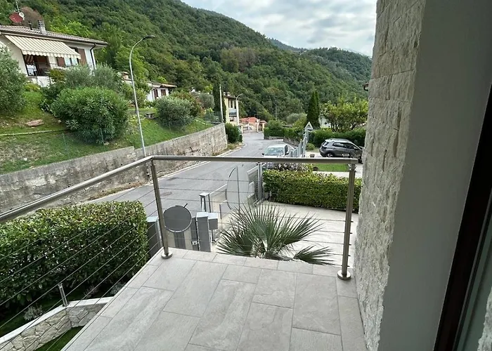 Βίλα Stylish 4br Hillside With Panoramic Views