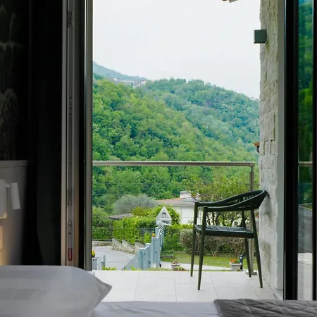 Oliva Villa *